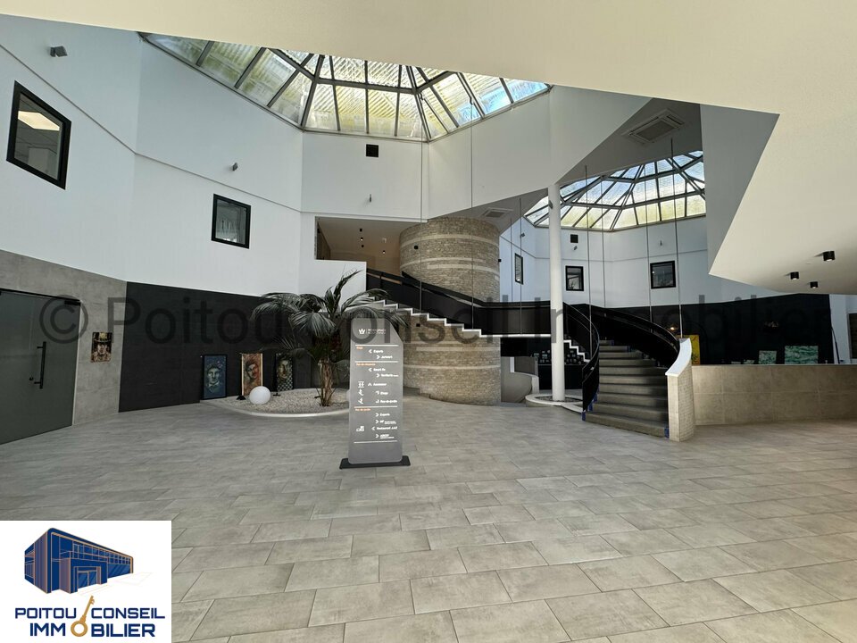 POITOU CONSEIL IMMOBILIER LOCATION-BUREAUX-CHAURAY-79