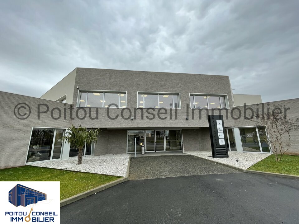 POITOU CONSEIL IMMOBILIER LOCATION-BUREAUX-CHAURAY-79