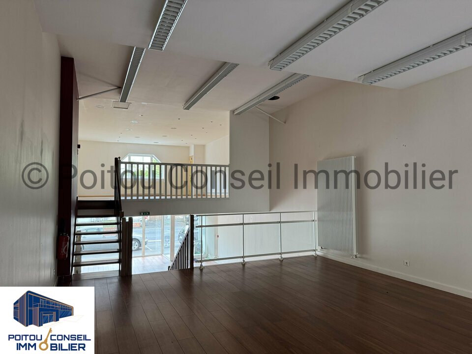 POITOU CONSEIL IMMOBILIER LOCATION-BUREAUX-NIORT-79