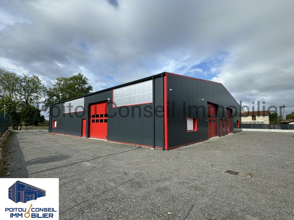 POITOU CONSEIL IMMOBILIER VENTE-LOCAL D'ACTIVITE-POMPAIRE-79