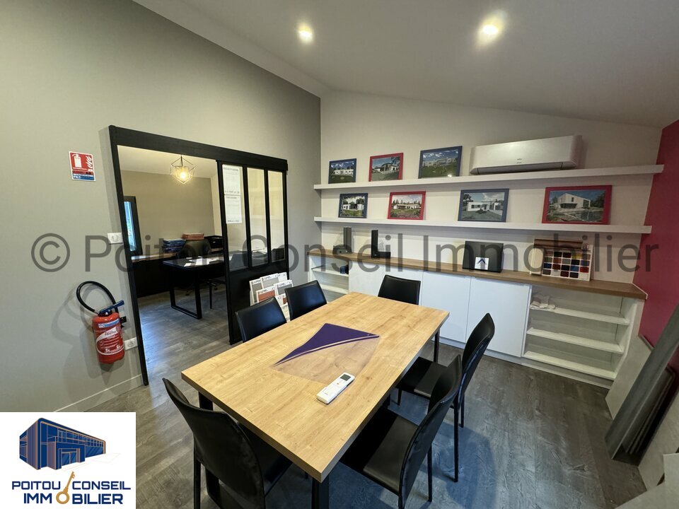 POITOU CONSEIL IMMOBILIER VENTE-BUREAUX-CHAURAY-79