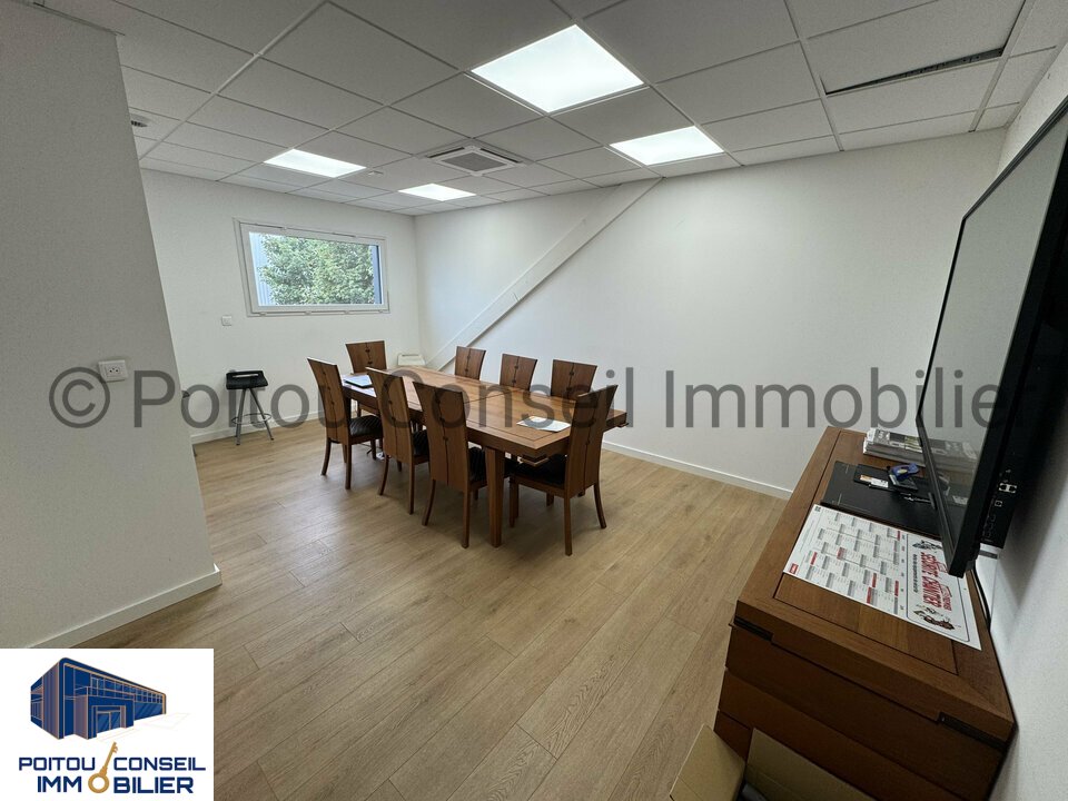 POITOU CONSEIL IMMOBILIER LOCATION-BUREAUX-NIORT-79