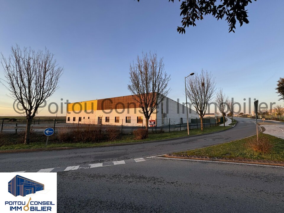 POITOU CONSEIL IMMOBILIER VENTE-LOCAL COMMERCIAL-ECHIRE-79