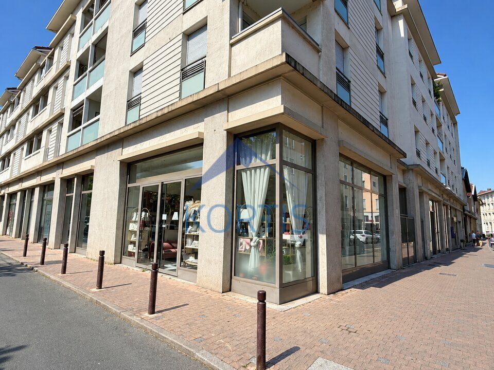 KORTIS LOCATION-LOCAL COMMERCIAL-VILLEFRANCHE-SUR-SAONE-69