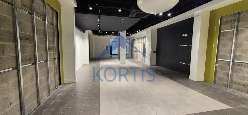 KORTIS LOCATION-LOCAL COMMERCIAL-MACON-71