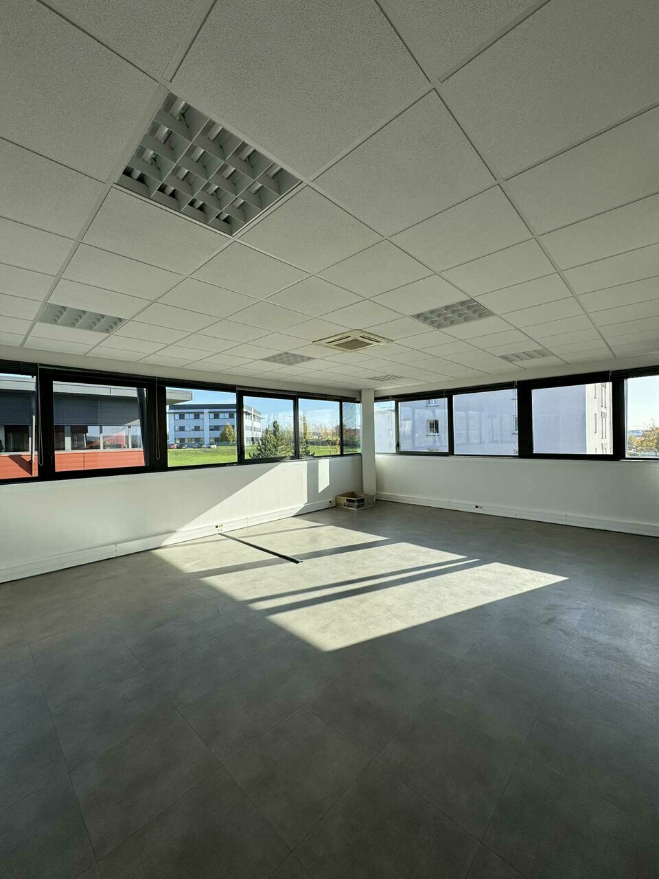 D'ERLON IMMOBILIER VENTE-BUREAUX-REIMS-51