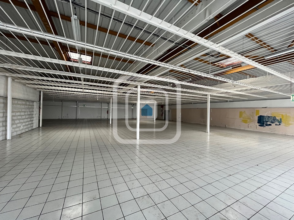 D'ERLON IMMOBILIER LOCATION-LOCAL COMMERCIAL-CORMONTREUIL-51