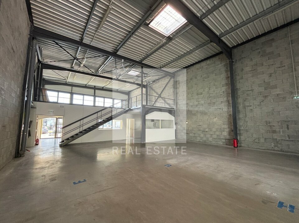CGI GRENOBLE LOCATION-LOCAL D'ACTIVITE-ECHIROLLES-38