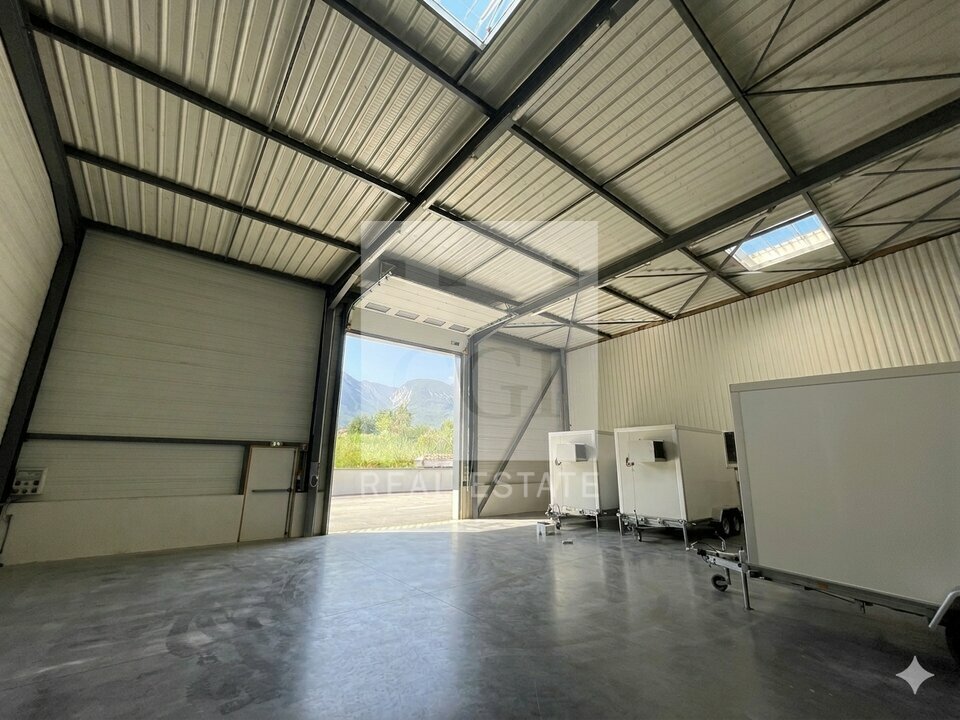 CGI GRENOBLE LOCATION-LOCAL D'ACTIVITE-SAINT-ISMIER-38