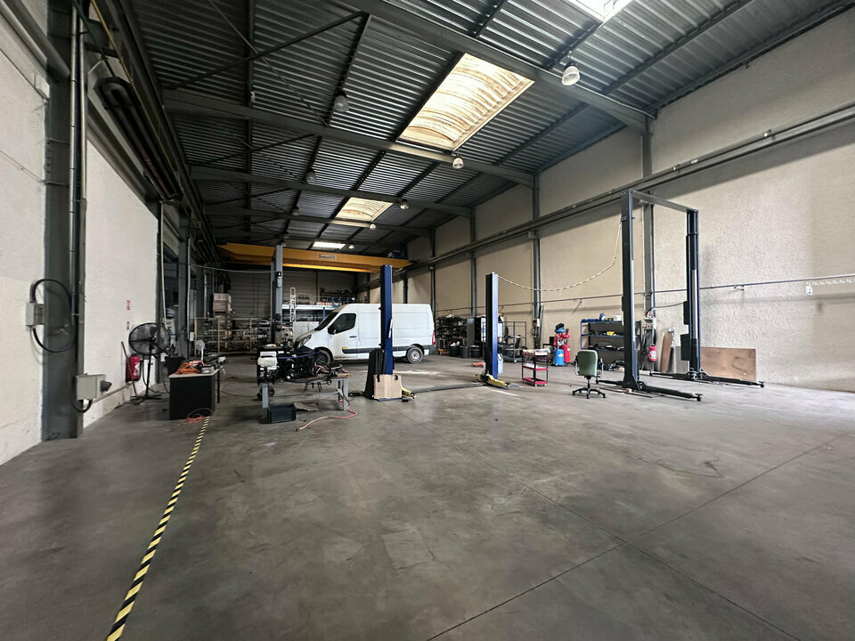 CGI GRENOBLE LOCATION-LOCAL D'ACTIVITE-FONTAINE-38