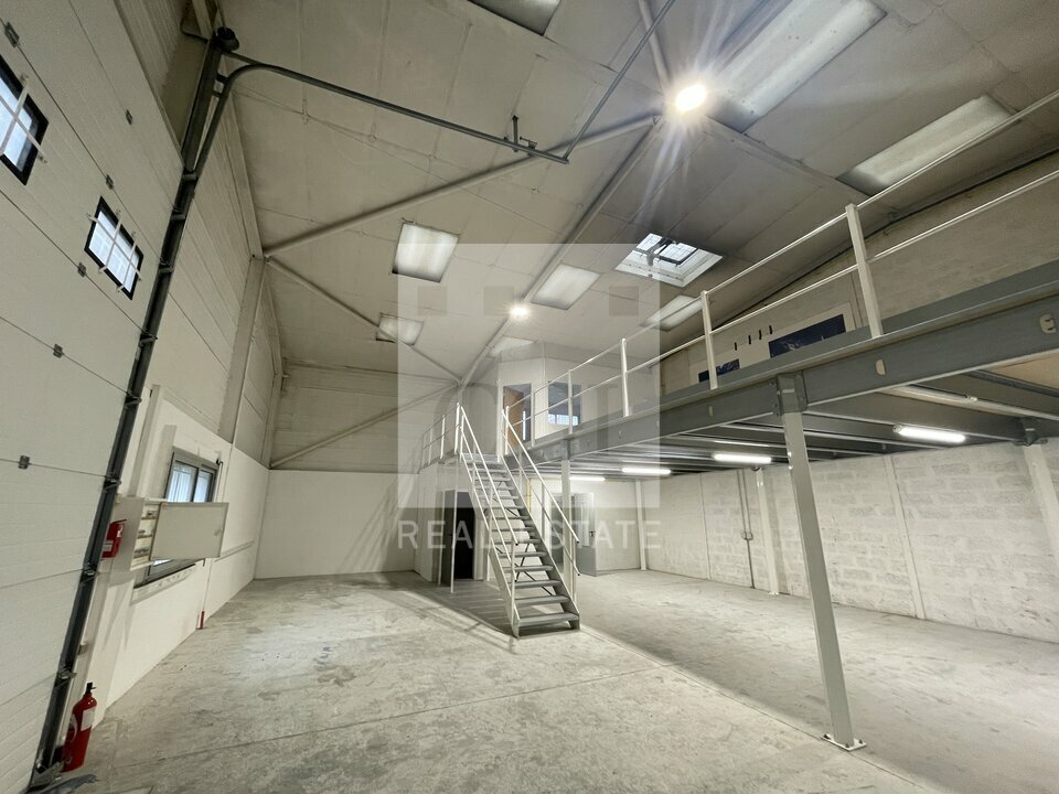 CGI GRENOBLE LOCATION-LOCAL D'ACTIVITE-EYBENS-38