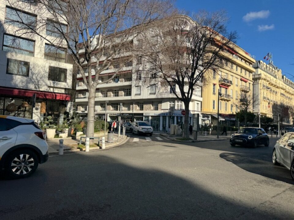 TRANSACTIONS FOOD VENTE-FONDS DE COMMERCE-NICE-06