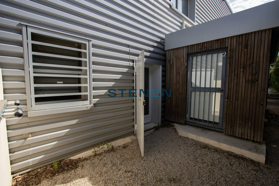 STENEN LOCATION-BUREAUX-EGUILLES-13