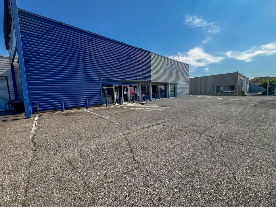 STENEN LOCATION-LOCAL COMMERCIAL-ORANGE-84