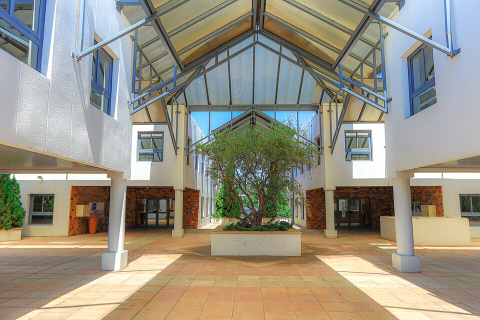 STENEN LOCATION-BUREAUX-LES_MILLES-13