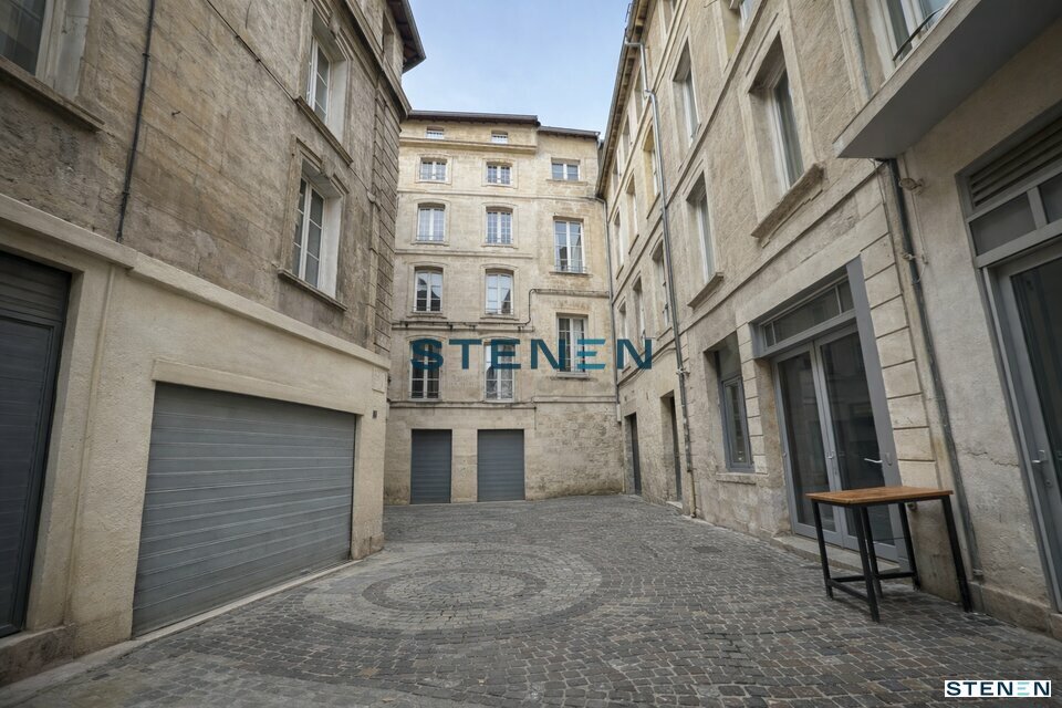 STENEN VENTE-LOCAL COMMERCIAL-AVIGNON-84