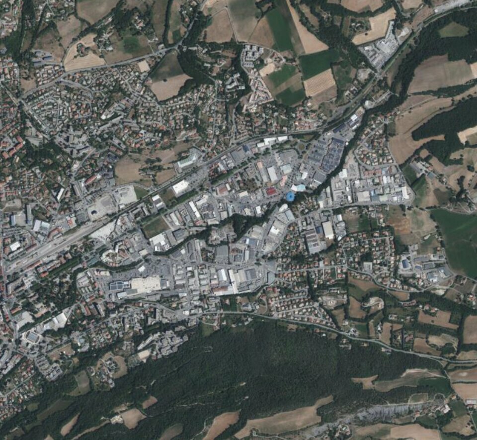 STENEN LOCATION-LOCAL COMMERCIAL-GAP-05