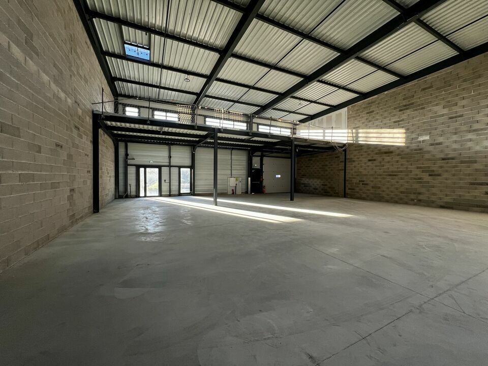 STENEN LOCATION-LOCAL D'ACTIVITE-VEDENE-84