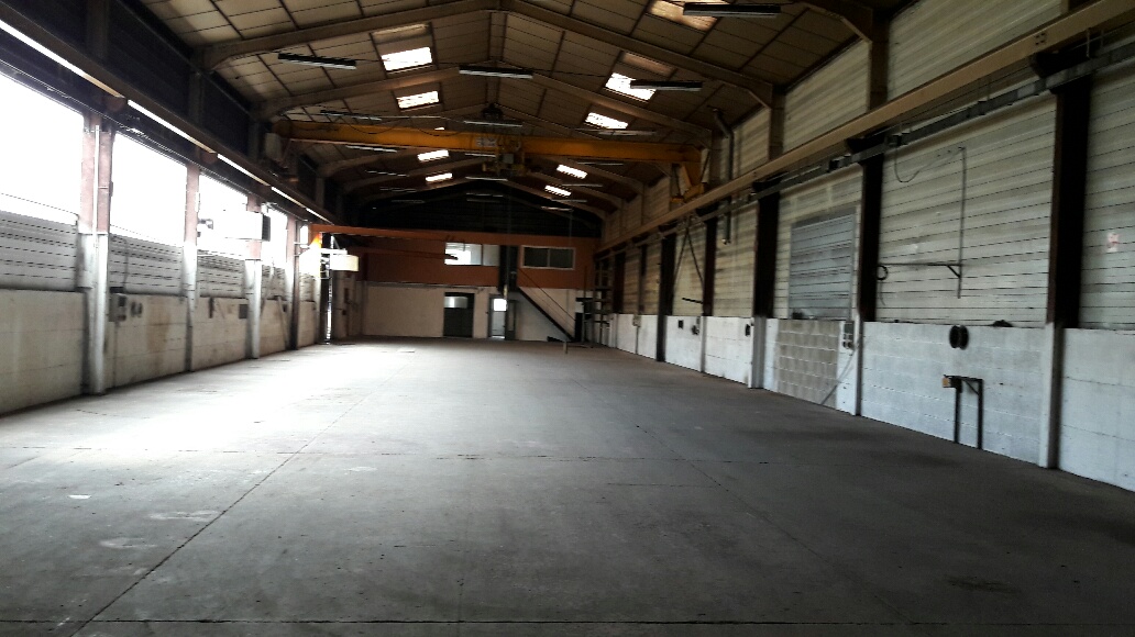 SAS VERSION LOCAL LOCATION-ENTREPOT-JASSANS_RIOTTIER-01