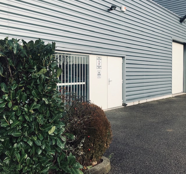 SAS VERSION LOCAL LOCATION-LOCAL D'ACTIVITE-GLEIZE-69