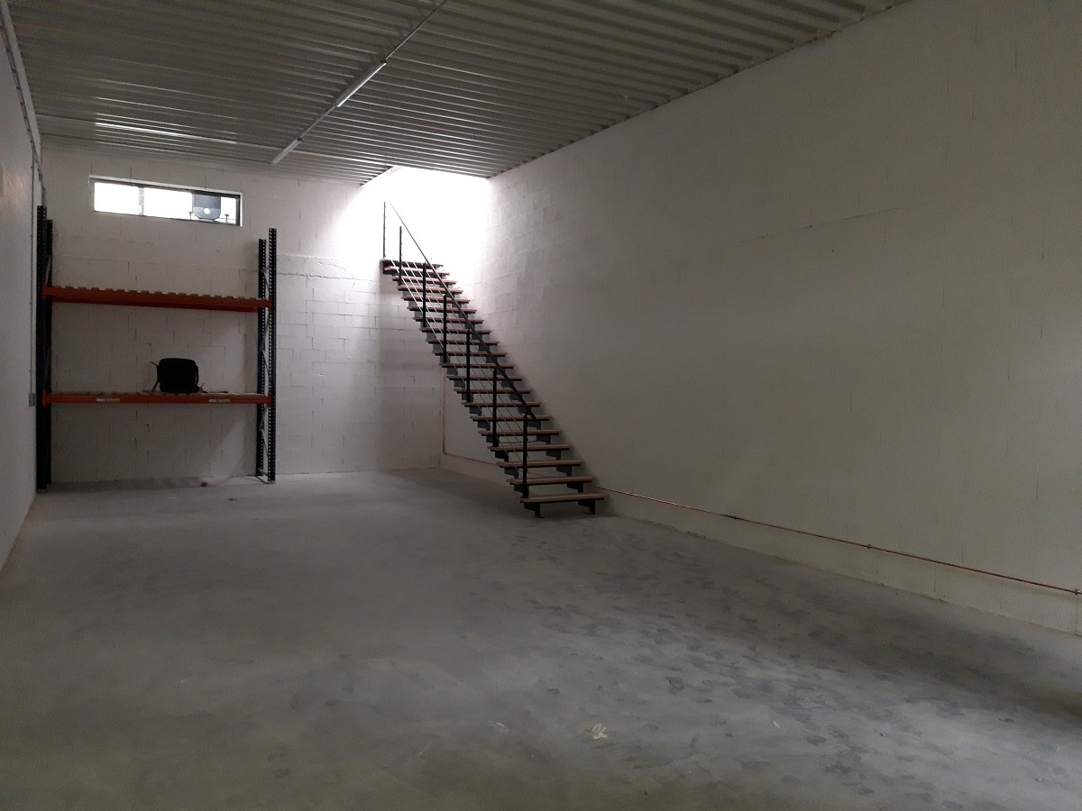 SAS VERSION LOCAL LOCATION-LOCAL D'ACTIVITE-FLEURIEU_SUR_SAONE-69