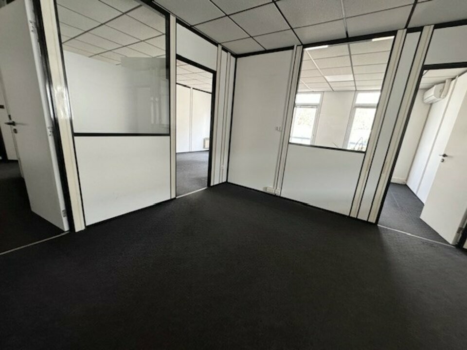 SAS VERSION LOCAL VENTE-BUREAUX-SAINT-MARTIN-LE-VINOUX-38