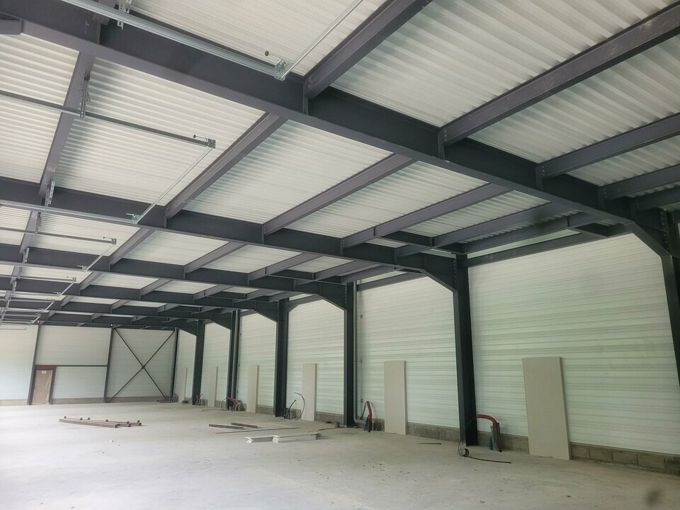 SAS VERSION LOCAL LOCATION-LOCAL D'ACTIVITE-MONTMERLE_SUR_SAONE-01