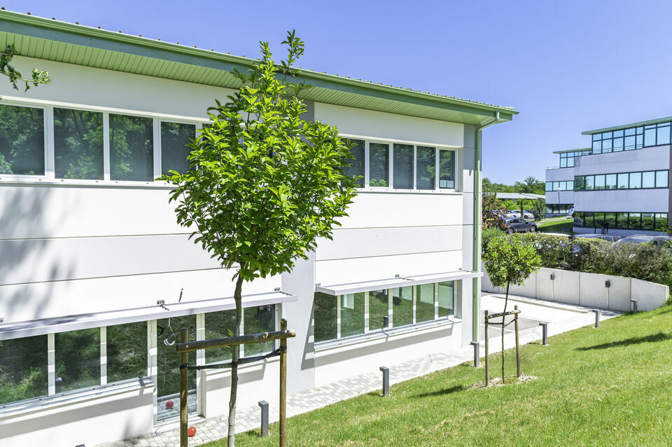 SAS VERSION LOCAL VENTE-BUREAUX-DOMMARTIN-69