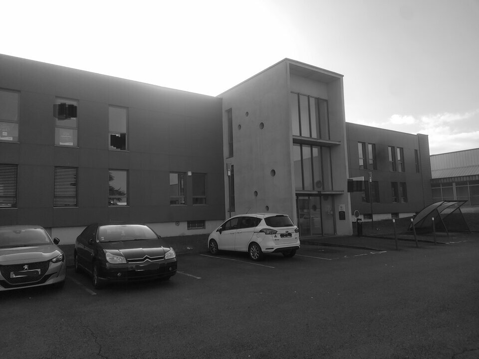 SAS VERSION LOCAL VENTE-BUREAUX-BELLEVILLE-69