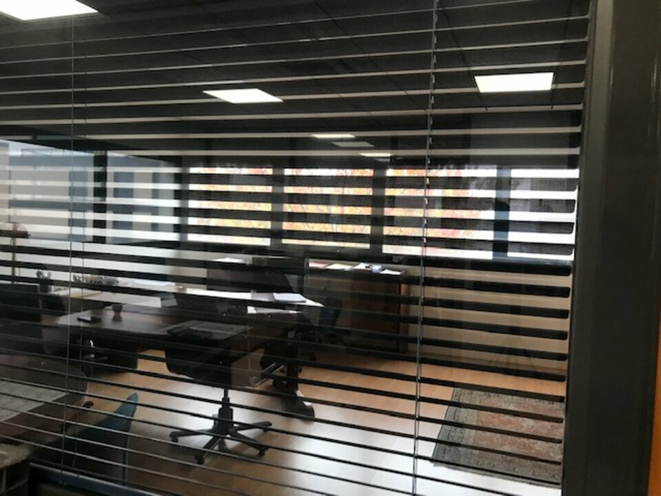 SAS VERSION LOCAL VENTE-BUREAUX-LIMAS-69