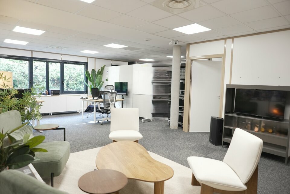 SAS VERSION LOCAL LOCATION-BUREAUX-LIMAS-69