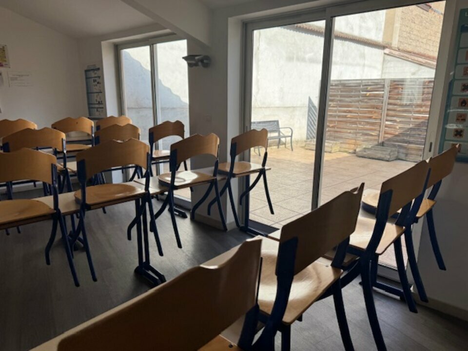 SAS VERSION LOCAL LOCATION-LOCAL COMMERCIAL-VILLEFRANCHE_SUR_SAONE-69