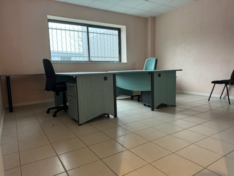 SAS VERSION LOCAL LOCATION-BUREAUX-VILLEFRANCHE_SUR_SAONE-69