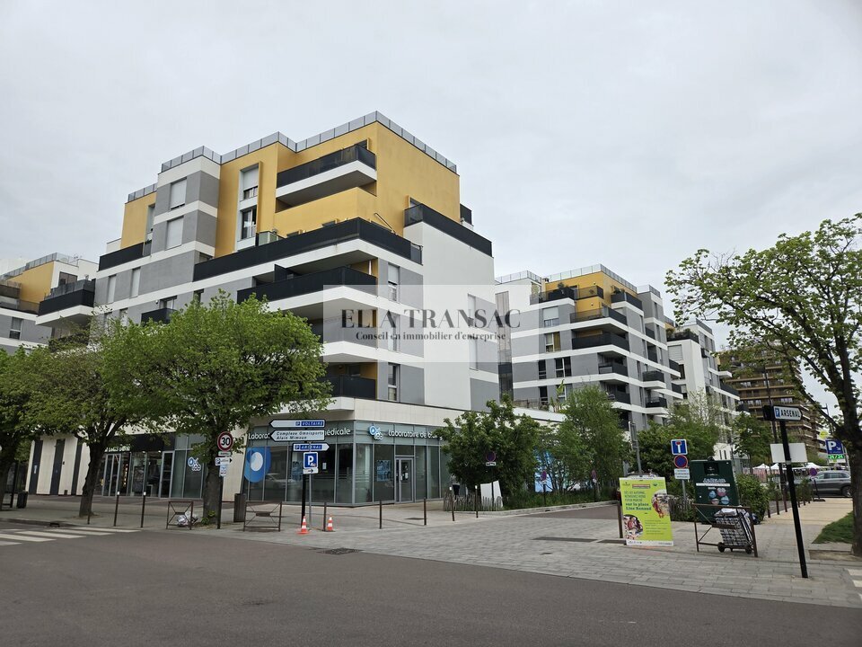 ELIA TRANSAC LOCATION-LOCAL COMMERCIAL-RUEIL-MALMAISON-92