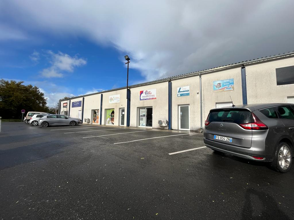 IMOSEO PRO LOCATION-BUREAUX-TRESSES-33