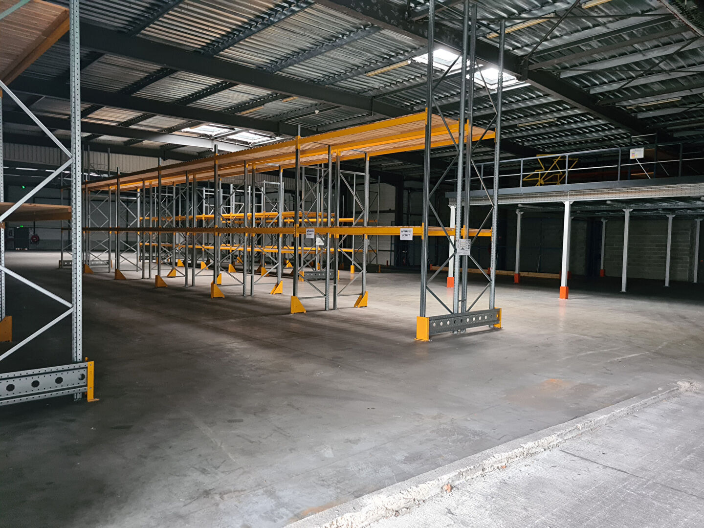 IMOSEO PRO LOCATION-ENTREPOT-LE_HAILLAN-33