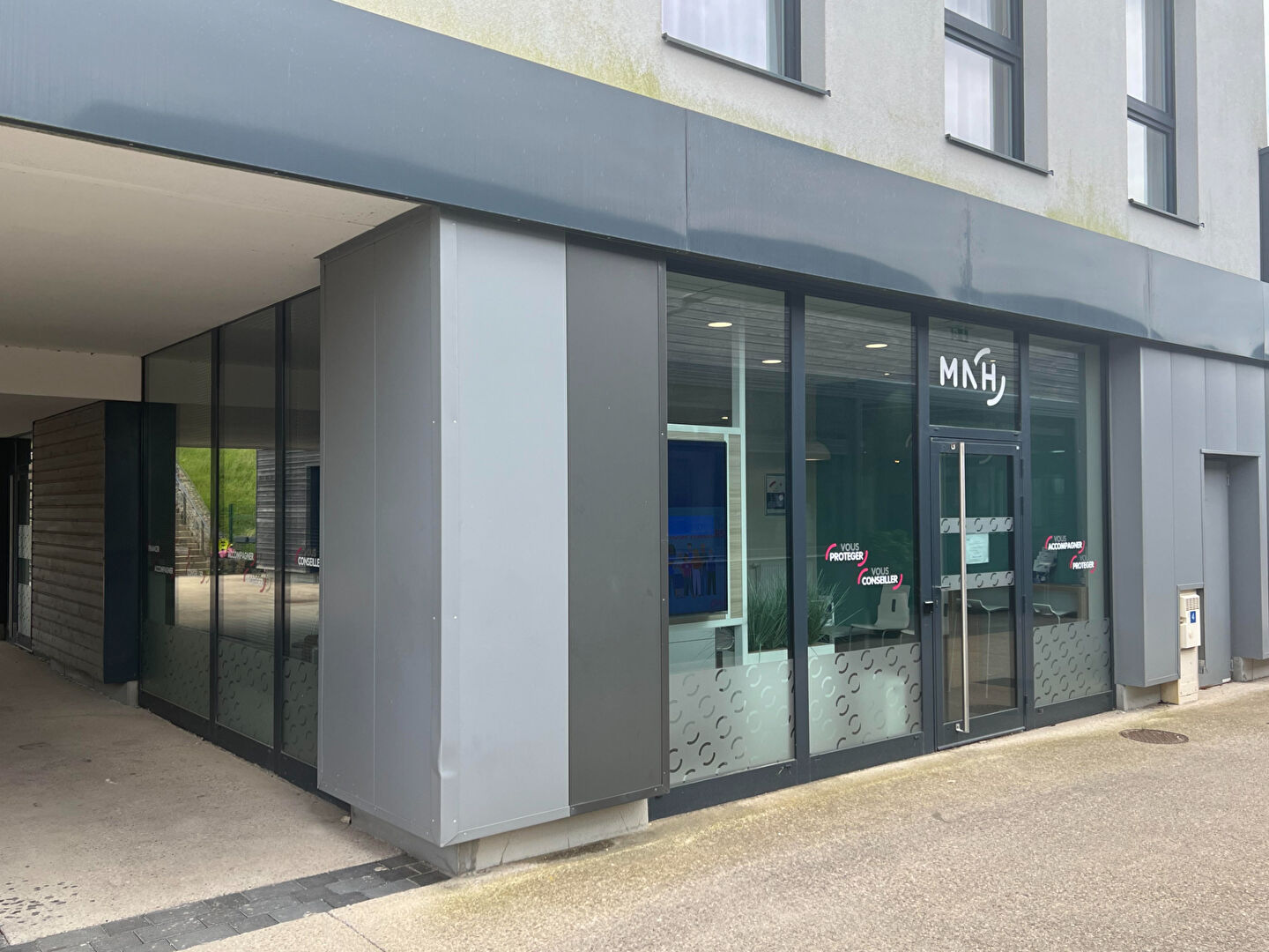 CBRE BENEDIC LOCATION-BUREAUX-PELTRE-57