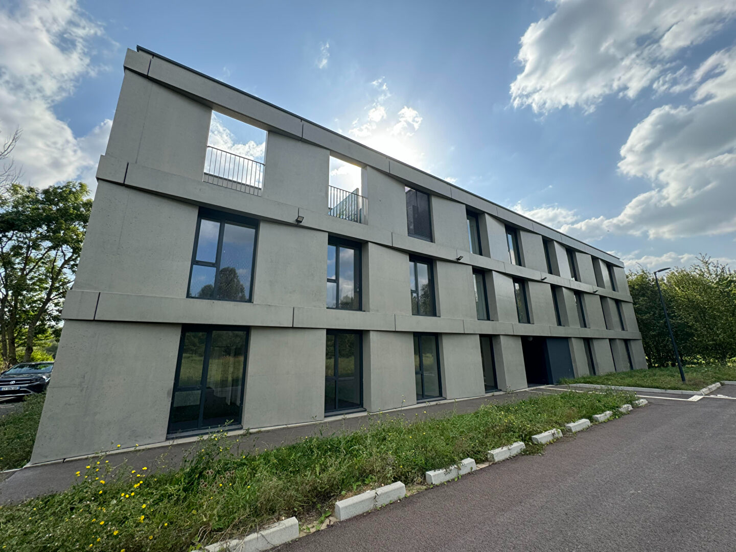 CBRE BENEDIC LOCATION-BUREAUX-NORROY_LE_VENEUR-57