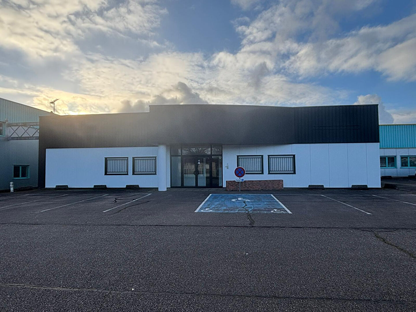 CBRE BENEDIC LOCATION-LOCAL D'ACTIVITE-WOIPPY-57