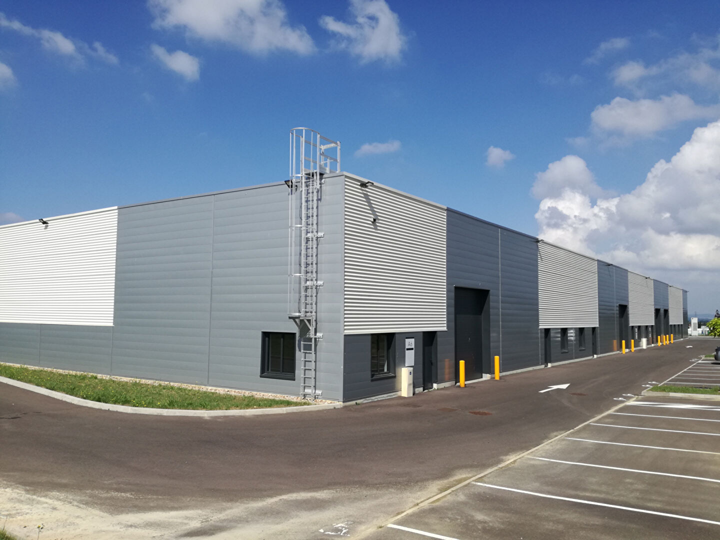 CBRE BENEDIC LOCATION-LOCAL D'ACTIVITE-FLEVY-57