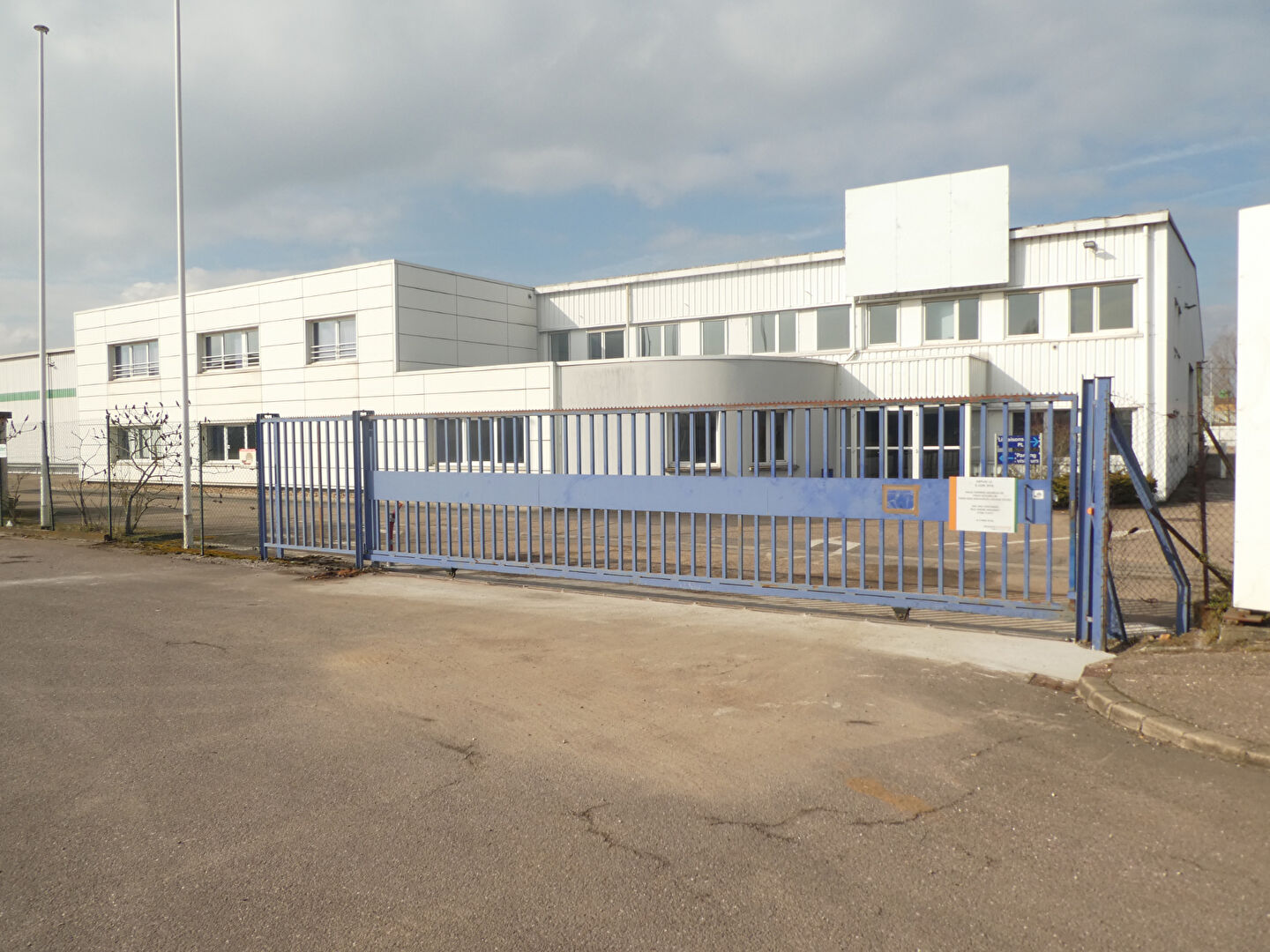 CBRE BENEDIC LOCATION-LOCAL D'ACTIVITE-ENNERY-57