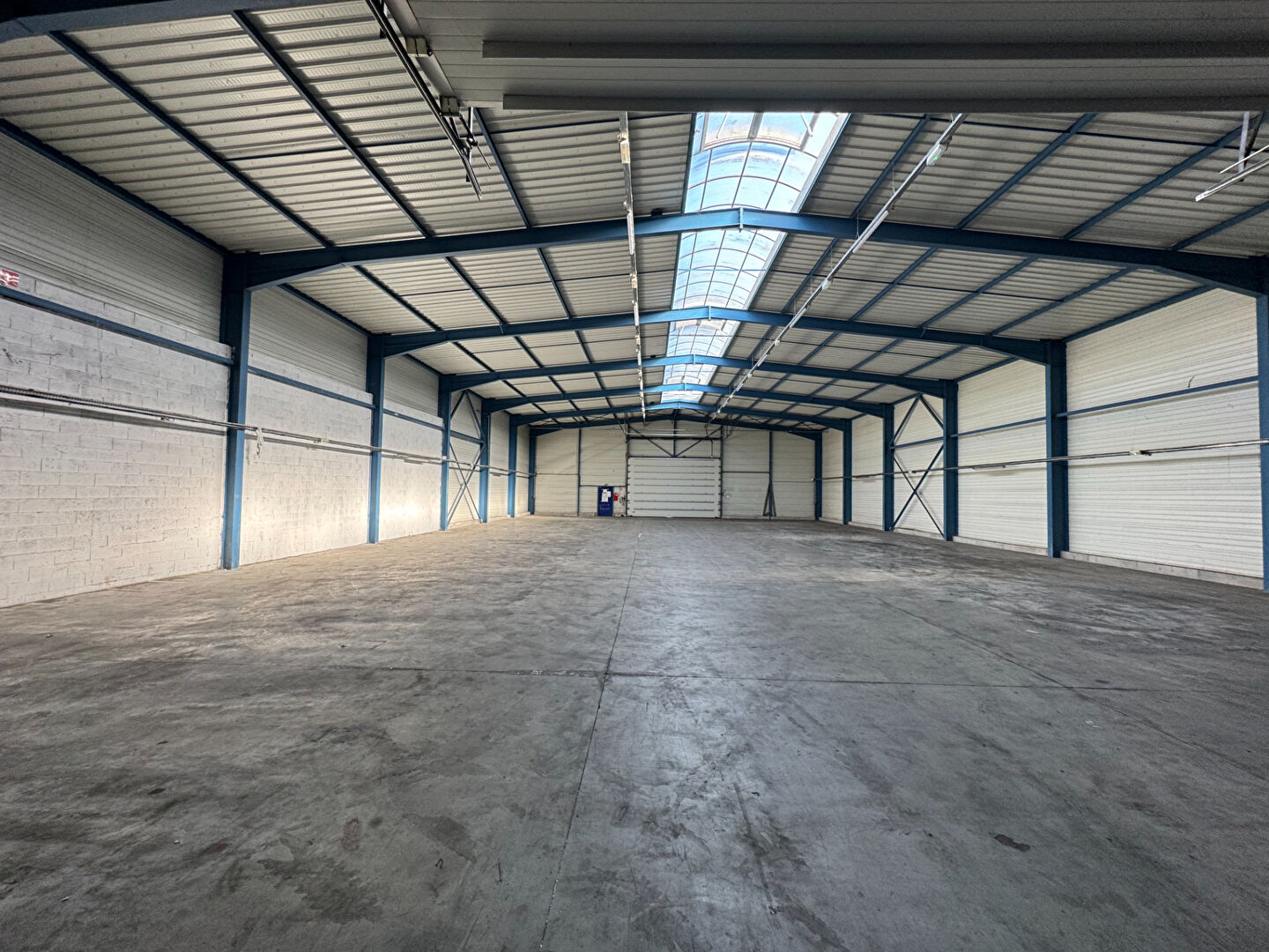 CBRE BENEDIC VENTE-LOCAL D'ACTIVITE-SAINT_AVOLD-57