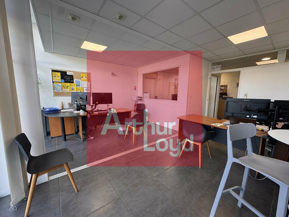 ARTHUR LOYD AGEN LOCATION-BUREAUX-BOE-47