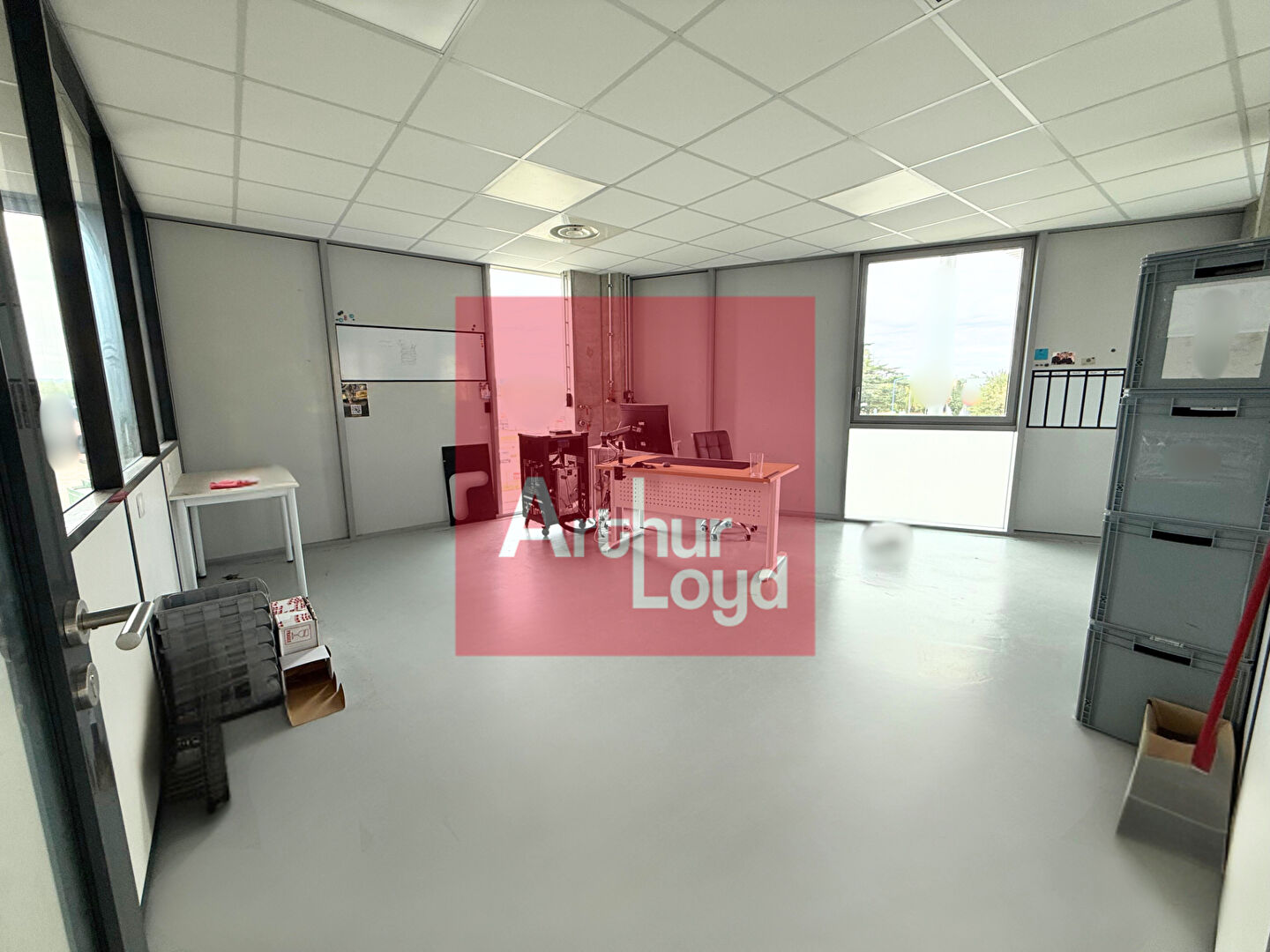ARTHUR LOYD AGEN LOCATION-BUREAUX-BOE-47