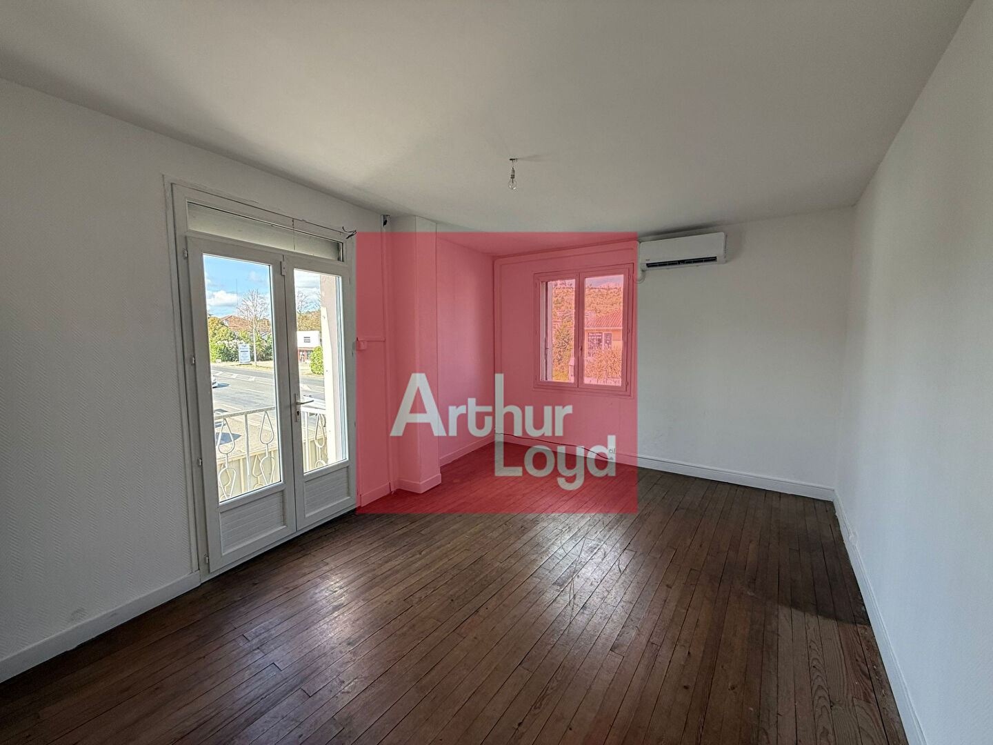 ARTHUR LOYD AGEN LOCATION-LOCAL COMMERCIAL-BOE-47