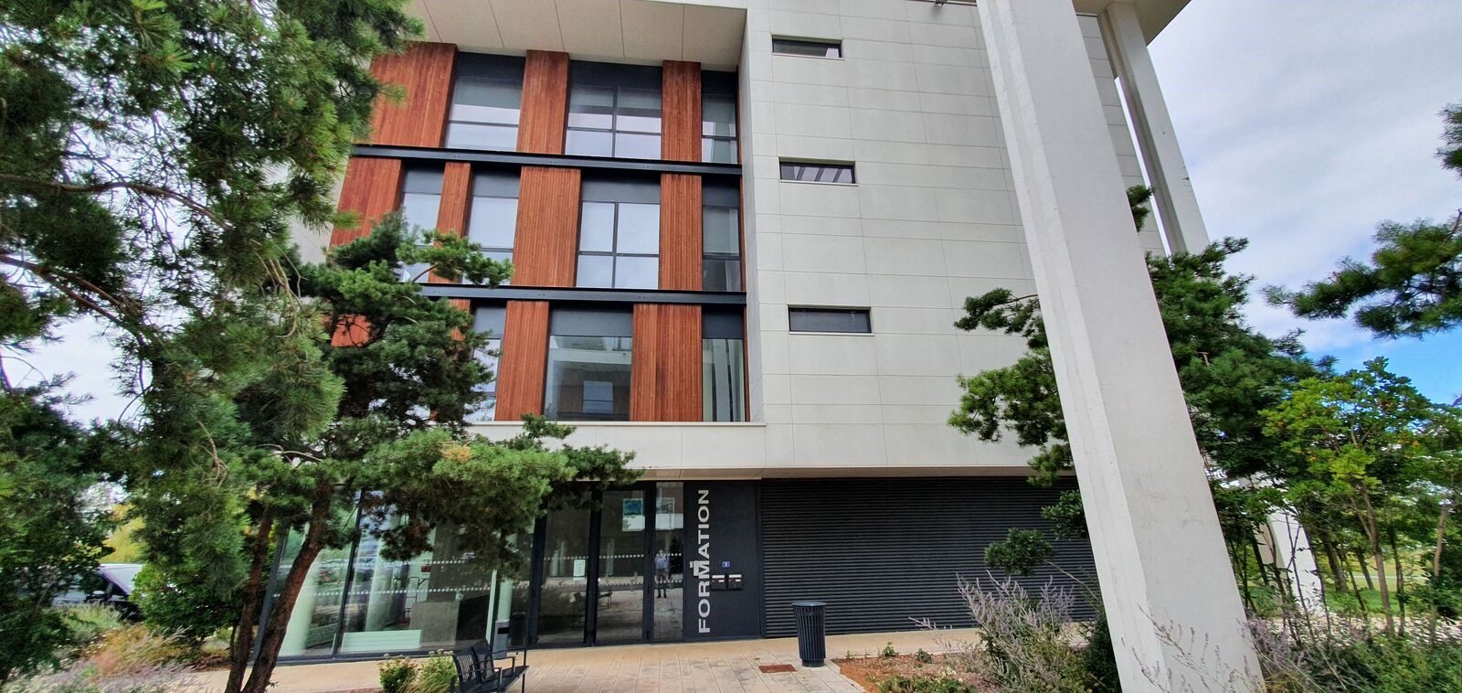 CBRE IMMO PRO LOCATION-BUREAUX-CHASSENEUIL_DU_POITOU-86