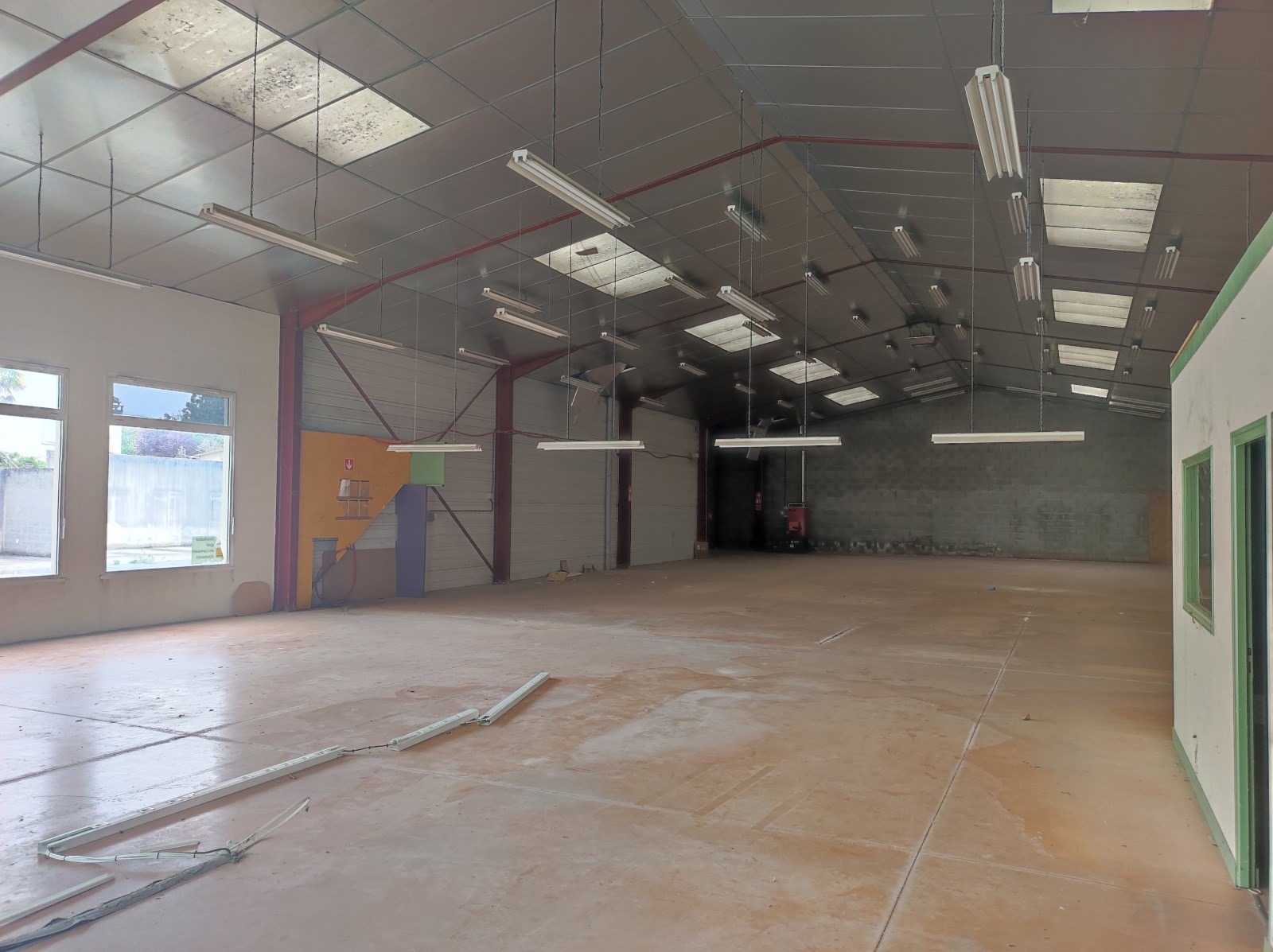 CBRE IMMO PRO LOCATION-LOCAL D'ACTIVITE-SAINT_JEAN_D'ANGELY-17