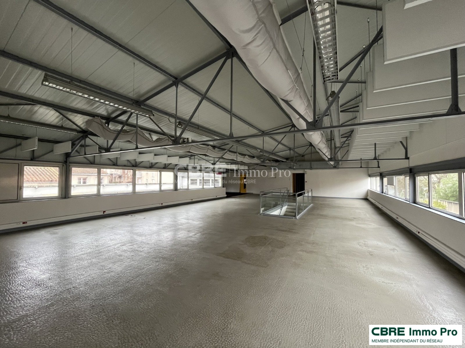 CBRE IMMO PRO VENTE-LOCAL D'ACTIVITE-POITIERS-86