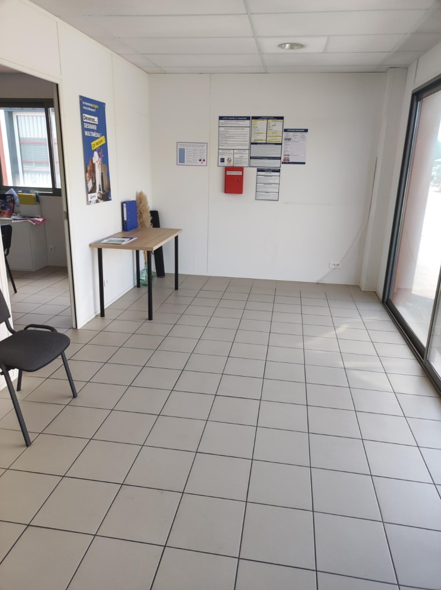 CBRE IMMO PRO LOCATION-BUREAUX-BESSINES-79