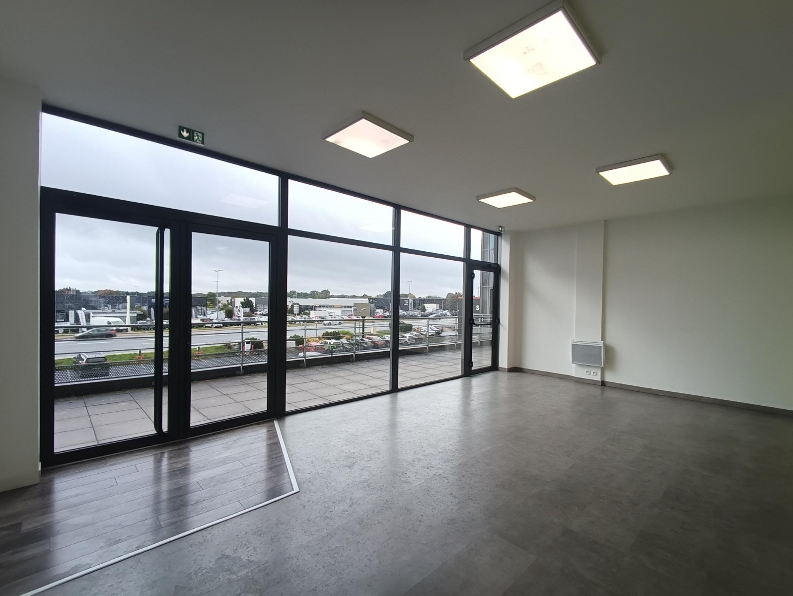 CBRE IMMO PRO LOCATION-LOCAL COMMERCIAL-POITIERS-86